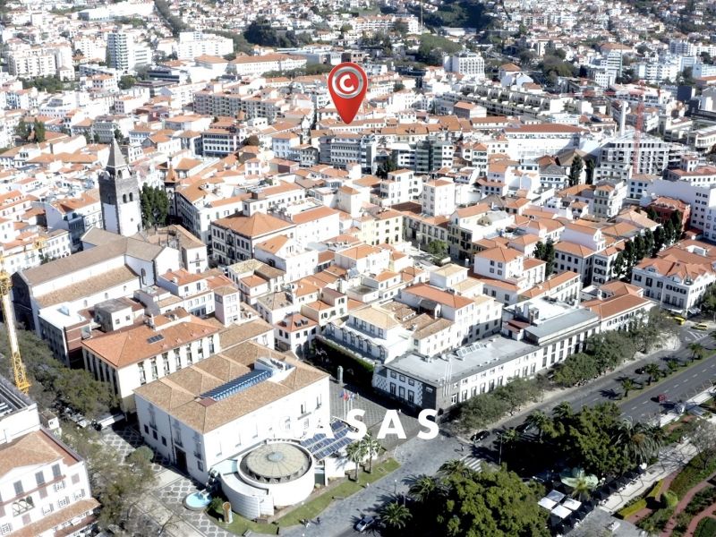 A vendre IMMEUBLE 1200 m² Funchal 