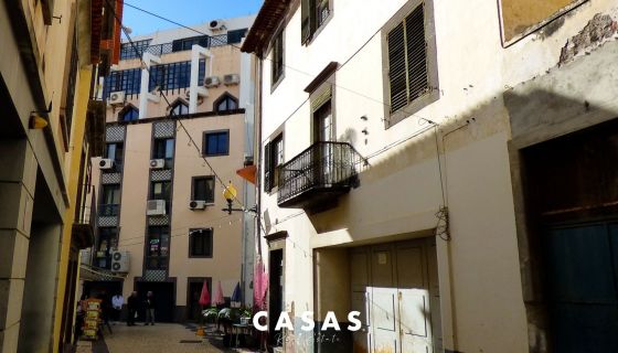 For sale BUILDING 358 m² TO RENOVATE Funchal 