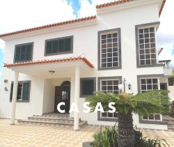 A vendre Maison 4 pièces 270 m² Funchal (Santa Maria Maior)