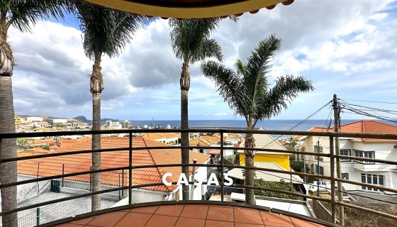 For sale fabulous 4 room house 177 m² canical sea view