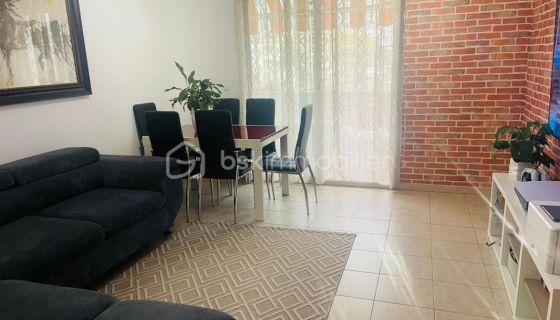 A louer APPARTEMENT T2 41 M2 BORD DE MER NICE