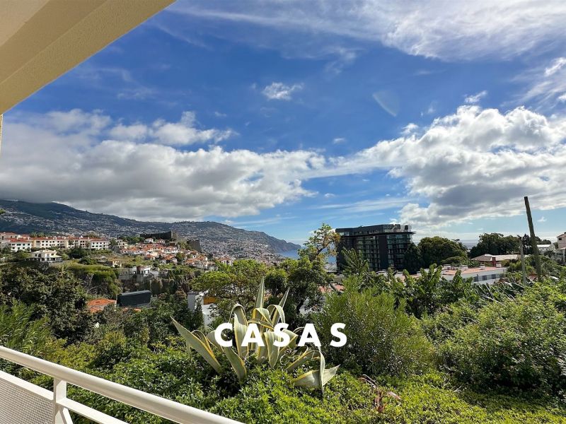 For sale MAGNIFICENT Apartment T4 132 m² Funchal (Sao Pedro) 