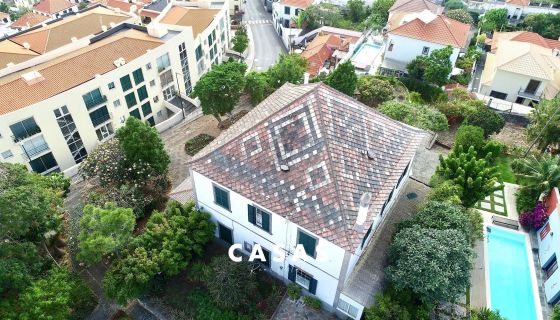 For sale 8 ROOM HOUSE 199 M2 SEASIDE FUNCHAL