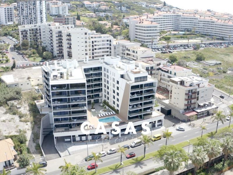 For sale T3 APARTMENT 101 M2 SEASIDE FUNCHAL