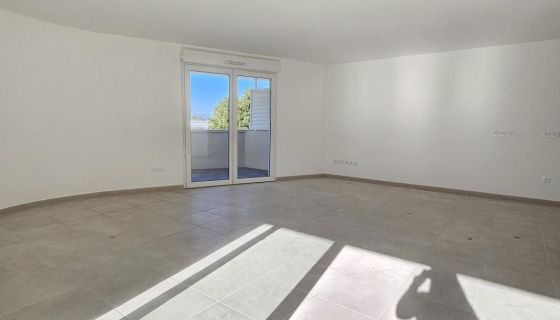A vendre APPARTEMENT NEUF T4 88 M2 TERRASSE BORD DE MER MARSEILLE