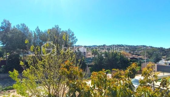 A louer APPARTEMENT T3 75 M2 TERRASSE PLAGE à PIED SIX FOURS LES PLAGES