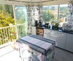 A louer APPARTEMENT T3 75 M2 TERRASSE PLAGE à PIED SIX FOURS LES PLAGES