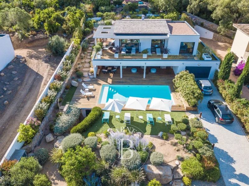 For rent Domaine D'Arasu Villa FOR HOLIDAY RENTAL 8 BEDS sea view and swimming pool SAINTE LUCIE DE PORTO VECCHIO