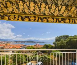 APPARTEMENT T4 112 M2 TERRASSE BORD DE MER AJACCIO