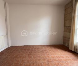 APPARTEMENT T2 69 M2  BEZIERS