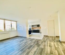 A vendre APPARTEMENT T2 59 M2 BORD DE MER MARSEILLE