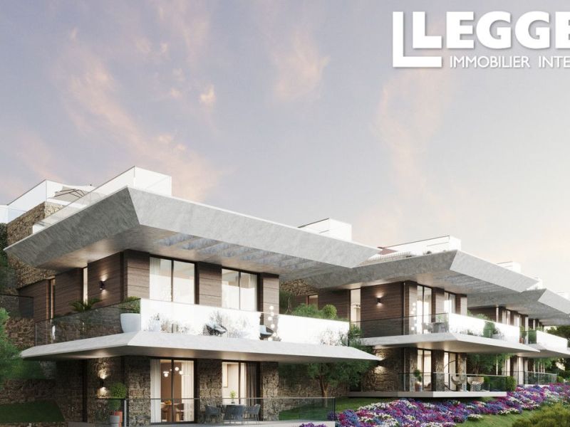 A louer MAISON  CONTEMPORAINE BORD DE MER MANDELIEU LA NAPOULE