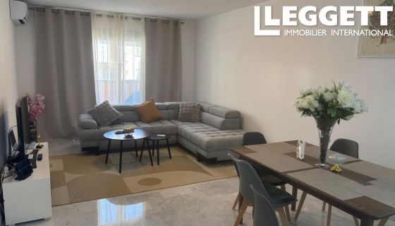 A louer APPARTEMENT T3 77 M2 BORD DE MER NICE