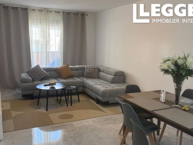 A louer APPARTEMENT T3 77 M2 BORD DE MER NICE