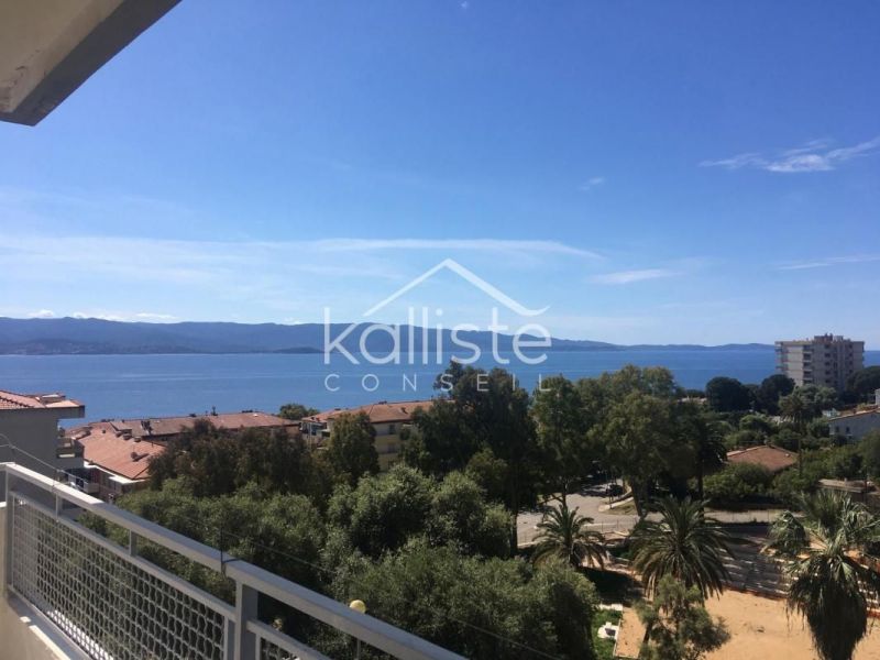 APPARTEMENT DE PRESTIGE T5 106 M2 TERRASSE BORD DE MER AJACCIO