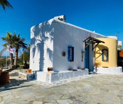 For sale CHARMING Cycladic House 3 ROOMS 110 M² PAROS 