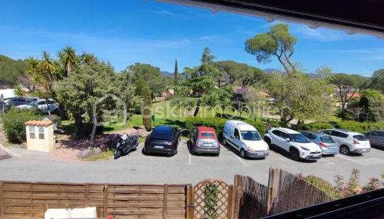 A louer APPARTEMENT NEUF T3 45 M2 TERRASSE BORD DE MER FREJUS