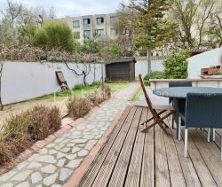 A vendre Dpt Var (83), Ã  vendre TOULON EST - Maison de ville Atypique (40m2) 2 piÃ¨ces avec Jardin; 83100 Toulon