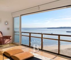 APPARTEMENT DE PRESTIGE  PIEDS DANS L'EAU SAN SEBASTIáN