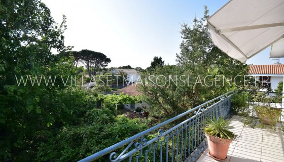 For sale BEAUTIFUL BOURGEOISE HOUSE 10 ROOMS 360 M² ARES