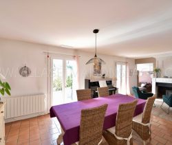 A vendre Jolie maison familiale 7 PIECES 164 M² lumineuse et fonctionnelle LANTON