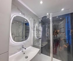 A louer APPARTEMENT NEUF T4 125 M2 TERRASSE BORD DE MER CAGNES SUR MER