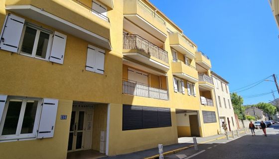 APPARTEMENT T2 39 M2 BORD DE MER LA CIOTAT