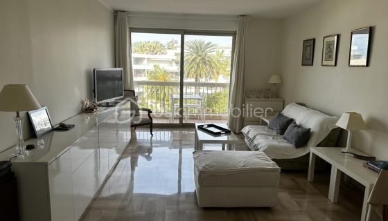 APARTAMENTO T2 57 M2 VISTAS AL MAR ANTIBES