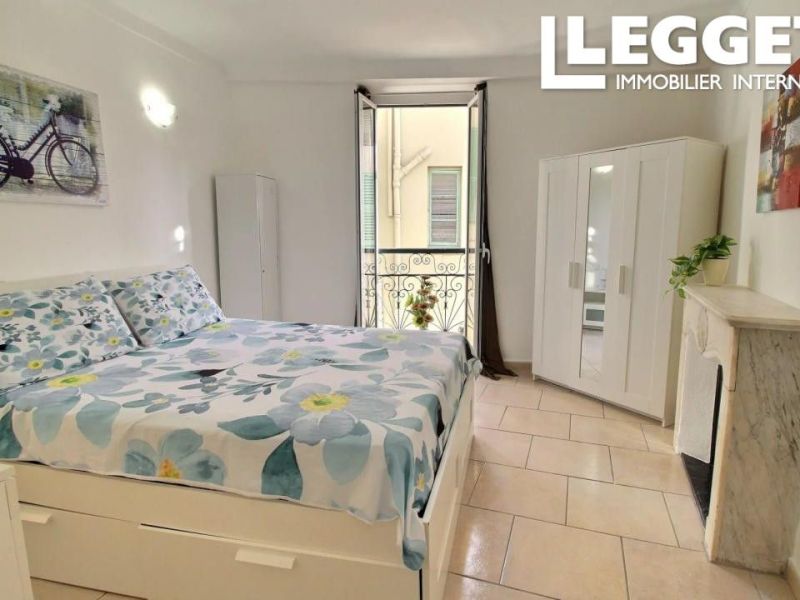A louer APPARTEMENT T3 41 M2 BORD DE MER MENTON