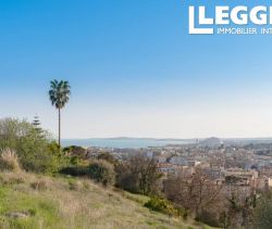 A louer MAISON  9 PIECES 298 M2 VUE MER CAGNES SUR MER