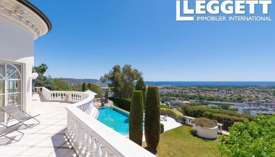 A louer MAISON  300 M2 VUE MER MANDELIEU LA NAPOULE