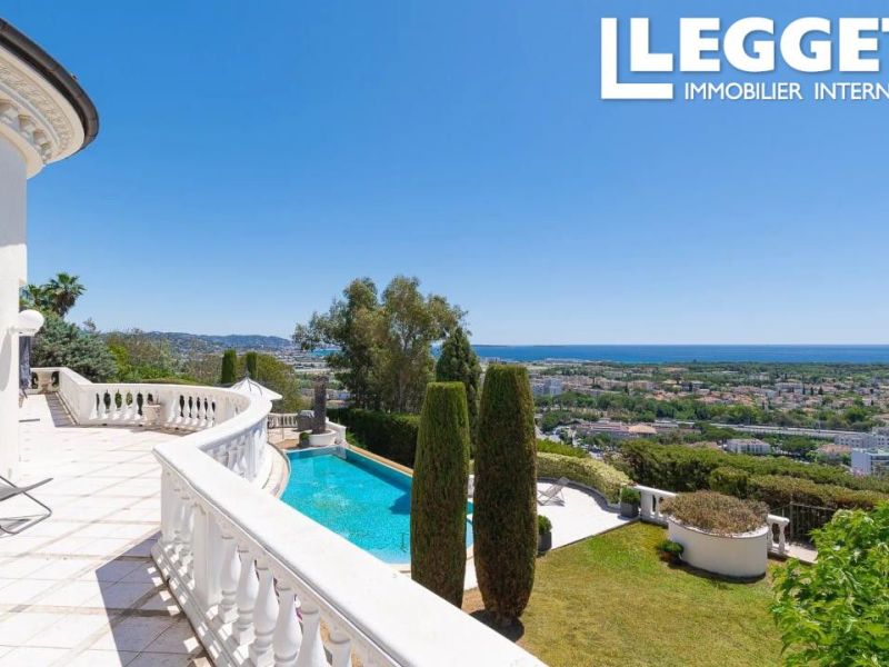 A louer MAISON  300 M2 VUE MER MANDELIEU LA NAPOULE