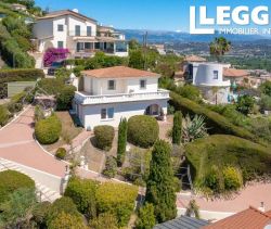 A louer MAISON  300 M2 VUE MER MANDELIEU LA NAPOULE