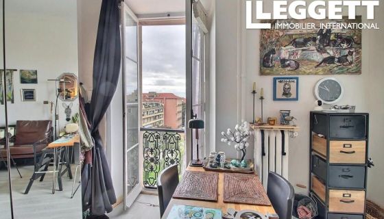 APPARTEMENT T2 58 M2 BORD DE MER MENTON