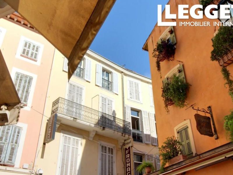 A louer APPARTEMENT T2 65 M2 BORD DE MER CANNES