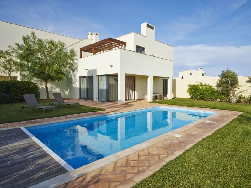 Se alquila CASA DE 3 HABITACIONES JUNTO AL MAR VILA DE SAGRES