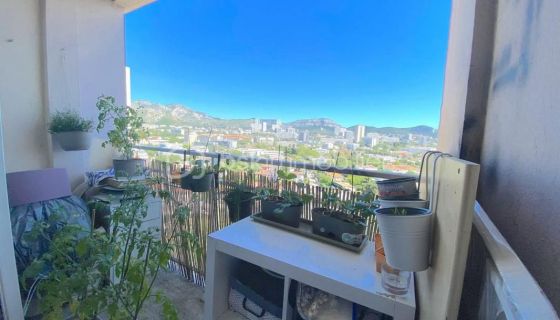 APPARTEMENT T3 57 M2 BORD DE MER MARSEILLE