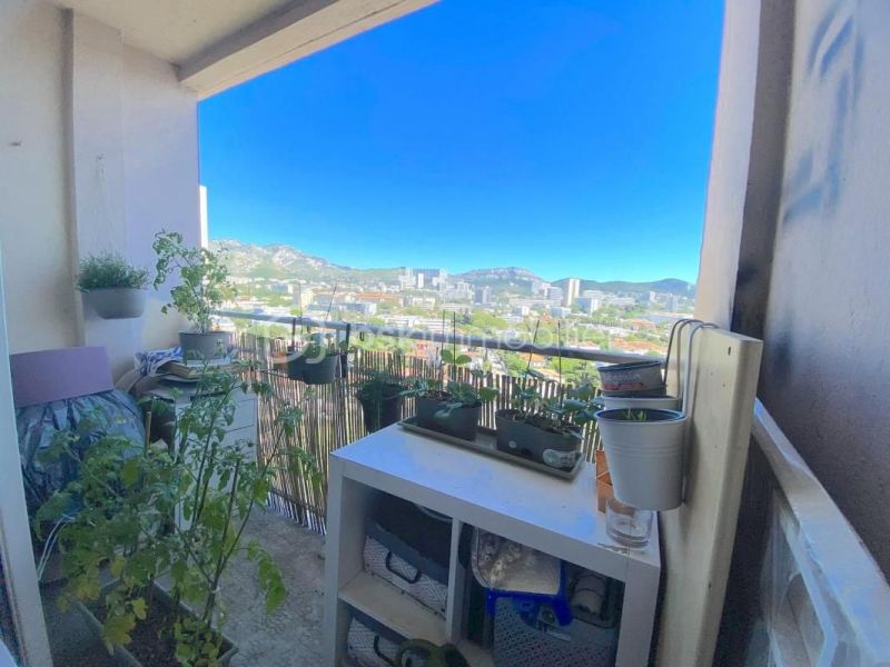 APPARTEMENT T3 57 M2 BORD DE MER MARSEILLE