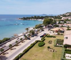 APPARTEMENT DE PRESTIGE T3 73 M2 TERRASSE PIEDS DANS L'EAU AJACCIO