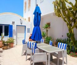 For rent 5 ROOM HOUSE 200 M2 SEASIDE AGHIR DJERBA