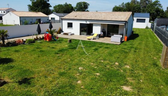 MAISON  4 PIECES 75 M2  SAINT HILAIRE LA FORET