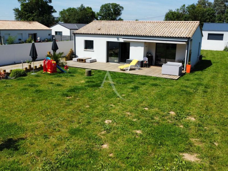 MAISON  4 PIECES 75 M2  SAINT HILAIRE LA FORET