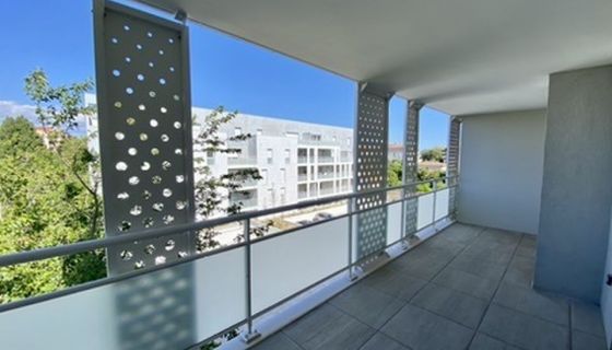 NUEVO APARTAMENTO T4 80 M2 TERRAZA JUNTO AL MAR ISTRES