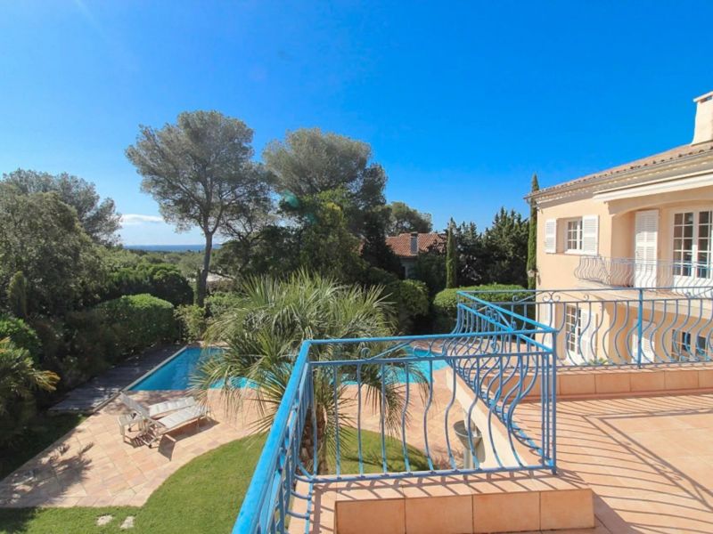 For sale 8 ROOM VILLA SETEUR LES PLAINES SAINT RAPHAEL