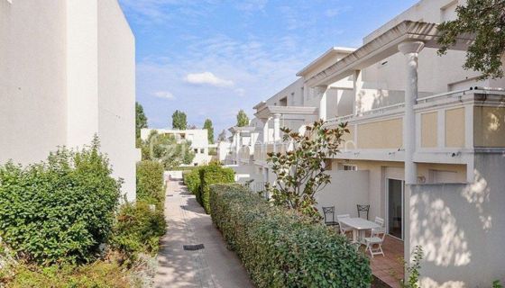 A louer APPARTEMENT T2 34 M2 BORD DE MER SIX FOURS LES PLAGES