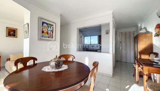 APARTAMENTO DE 3 HABITACIONES 68 M2 JUNTO AL MAR CANNES