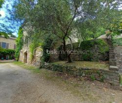 A louer MAISON  DE MAîTRE  LODEVE