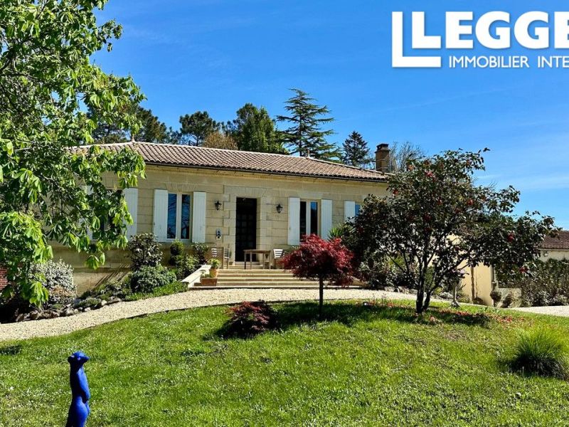 A louer MAISON  DE MAîTRE  GAILLAN EN MEDOC