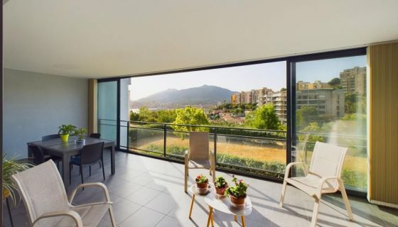 APARTAMENTO T2 43 M2 TERRAZA JUNTO AL MAR AJACCIO