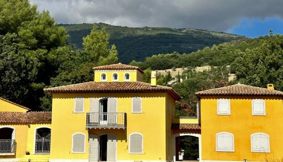 A louer MAISON  DE MAîTRE  SEILLANS